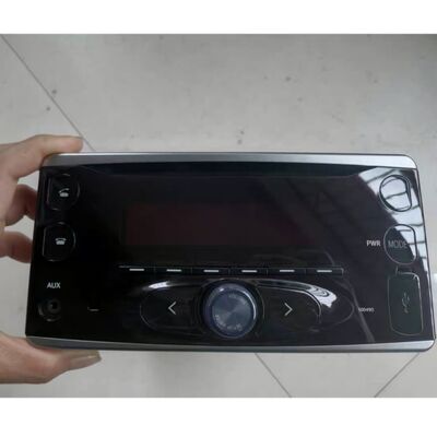 Reproductor de radio de CD de automóvil para Toyota Land Cruiser PZ366-00102 Unidad de cabeza de medios automáticos 123000-5870C101 Sistema de audio